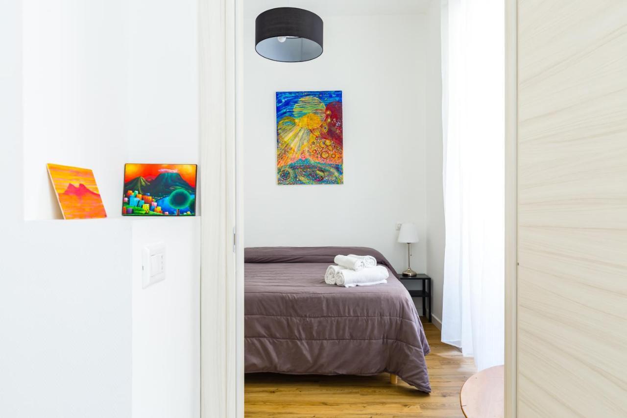 Barrio 133 - Double Bedroom In Center By Napoliapartments Exterior foto
