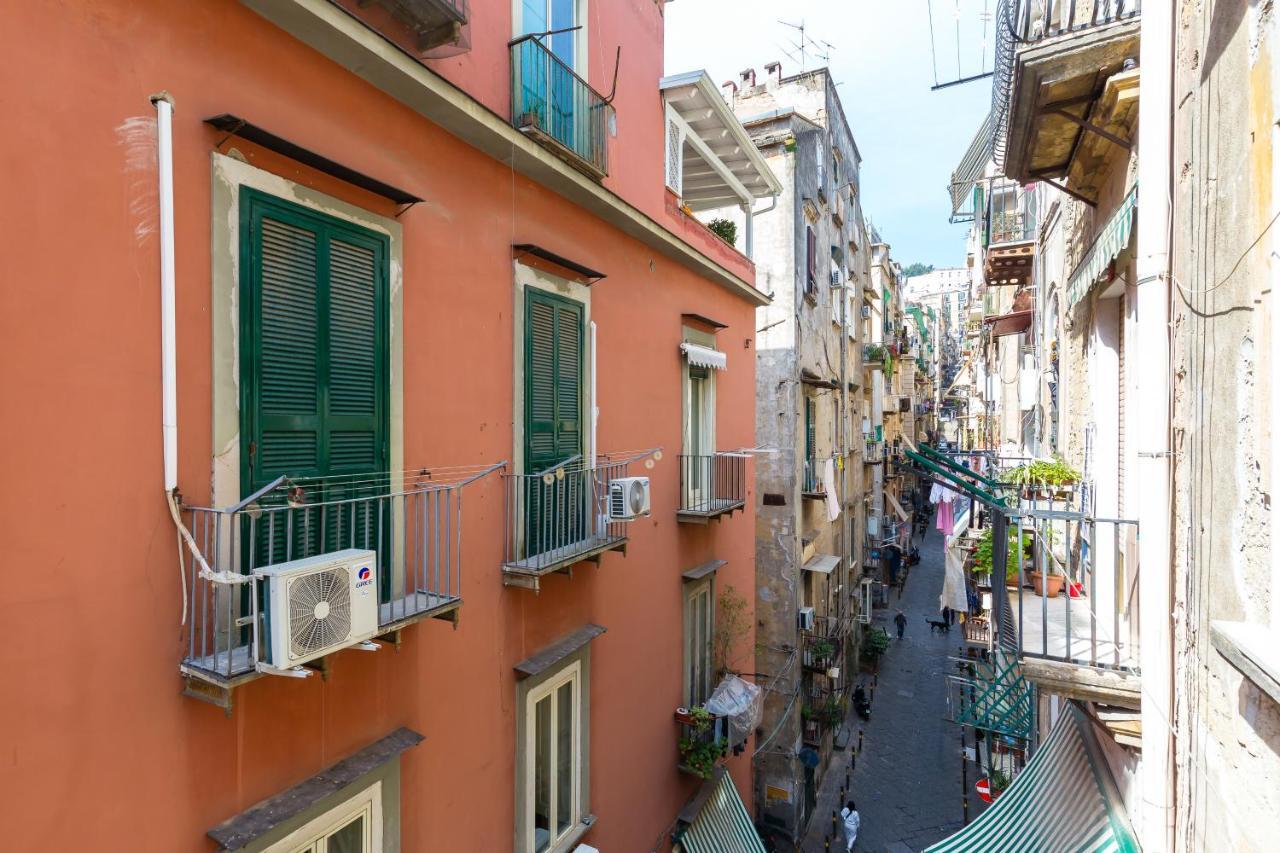 Barrio 133 - Double Bedroom In Center By Napoliapartments Exterior foto