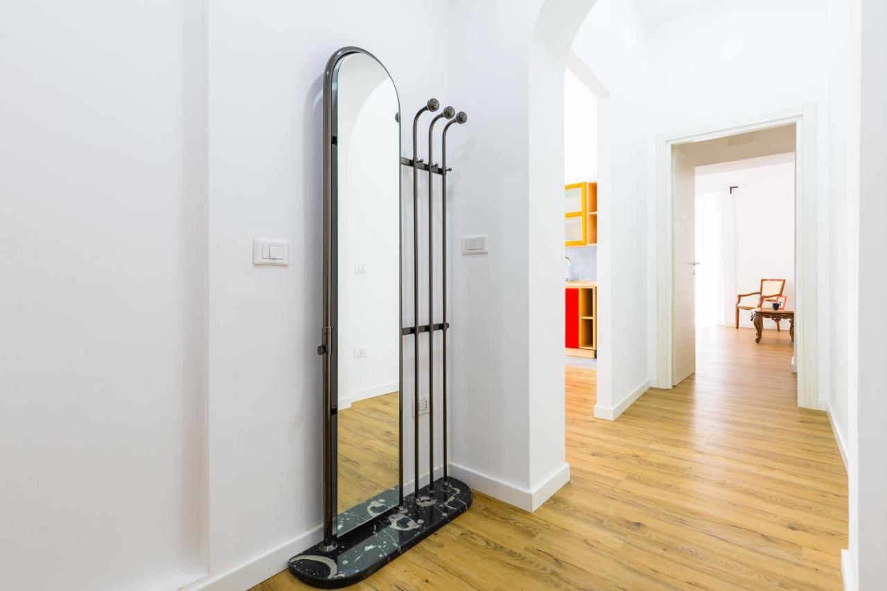 Barrio 133 - Double Bedroom In Center By Napoliapartments Exterior foto